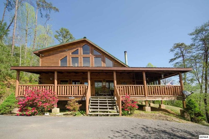 1950 Sb Ogle Ln, Sevierville, TN 37876