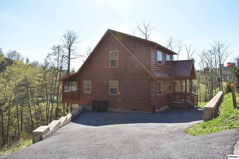 2079 Windy Ln, Sevierville, TN 37876