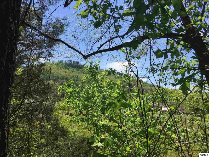 18 Easy St Lot 18, Sevierville, TN 37862
