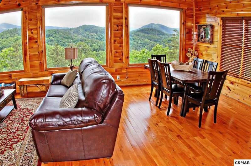 2854 White Oak Ridge Ln #AVIEWISFOREVER, Sevierville, TN 37862