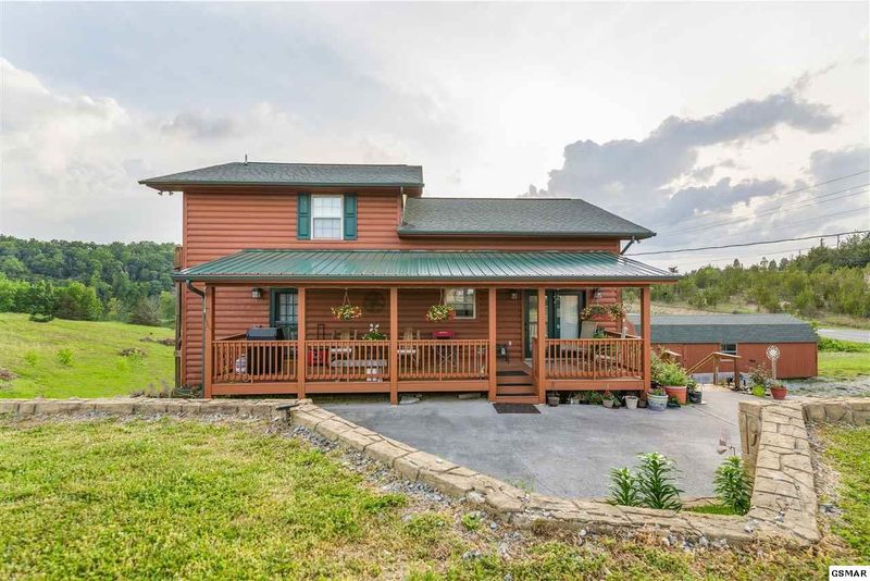 1339 Parrotts Chapel, Sevierville, TN 37876