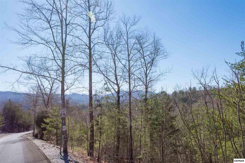 10 Summit Trails Dr Lot 10, Sevierville, TN 37862