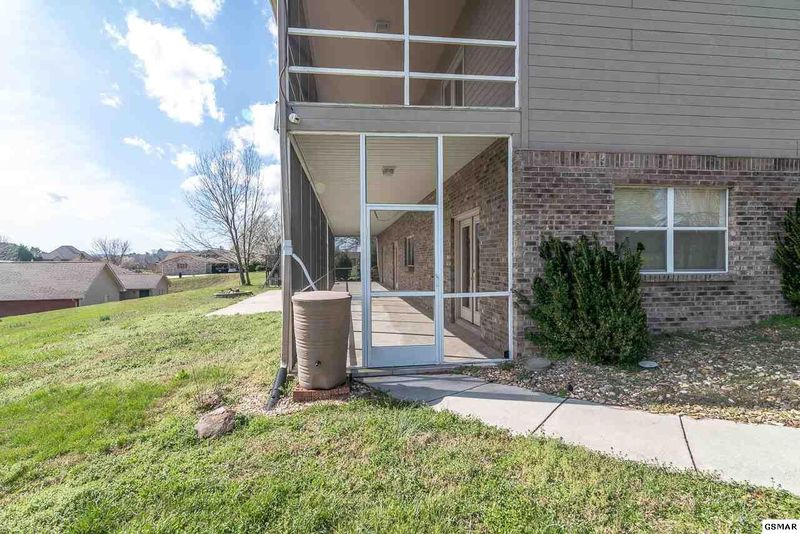 3039 Shaconage Trl, Sevierville, TN 37876