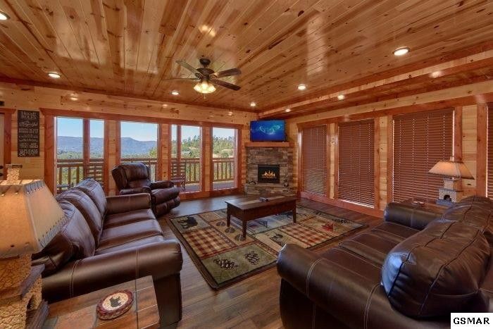 103 Laurel Point Way, Sevierville, TN 37862