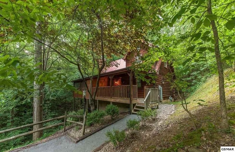 213 Oak Haven Way, Sevierville, TN 37876