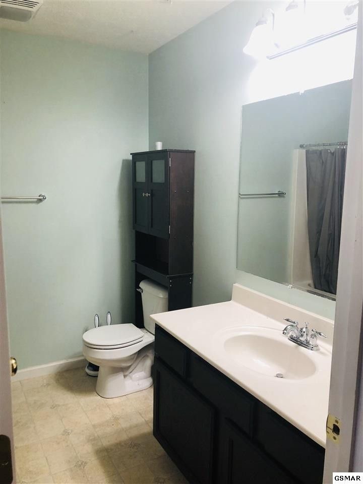 1632 Monte Vista Dr, Sevierville, TN 37862
