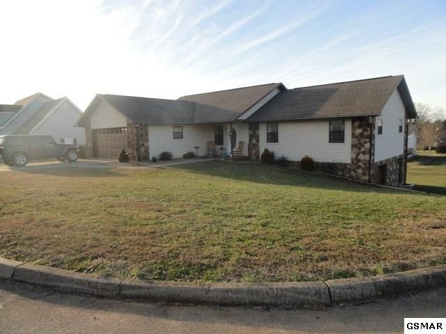 2810 English Valley Ln, Sevierville, TN 37876