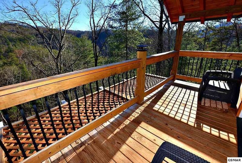 2001 Turkey Creek Way #ITS5OCLOCKSOMEWHERE, Sevierville, TN 37862