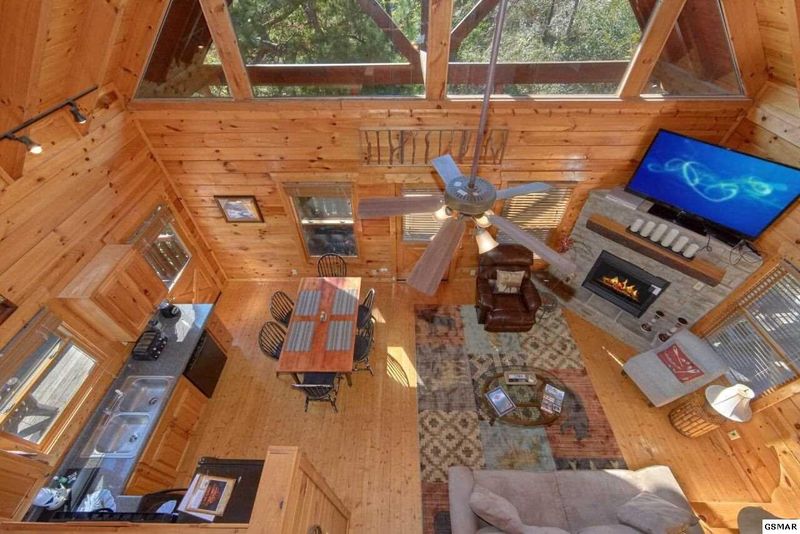 2251 Upper Middle Creek Rd #KINGSVIEW, Sevierville, TN 37876