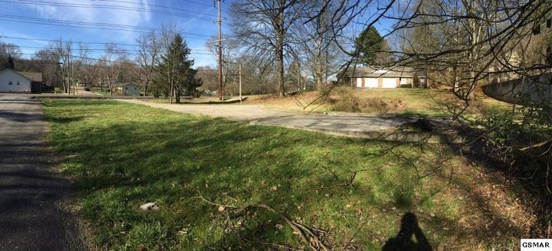 7118 Northshore, Knoxville, TN 37919