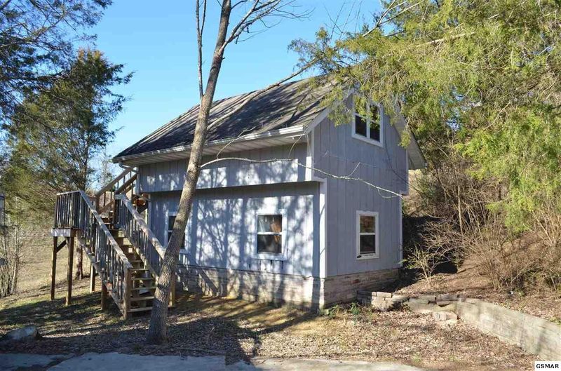 1444 Chapman Hw, Sevierville, TN 37876