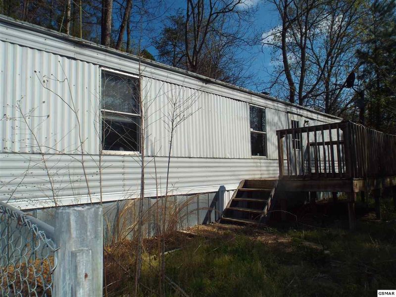 1647 Birch St, Sevierville, TN 37876