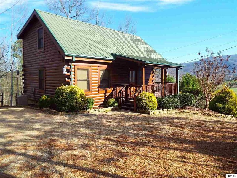 2626 Whipoorwill Hill Way, Sevierville, TN 37862