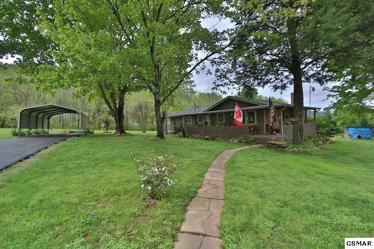 2711 Clabo Rd, Sevierville, TN 37862