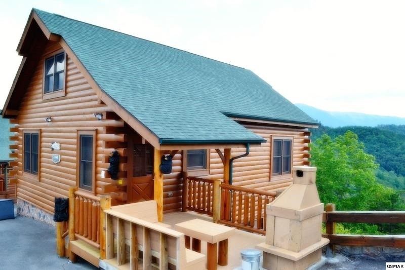2848 White Oak Ridge Ln, Sevierville, TN 37862