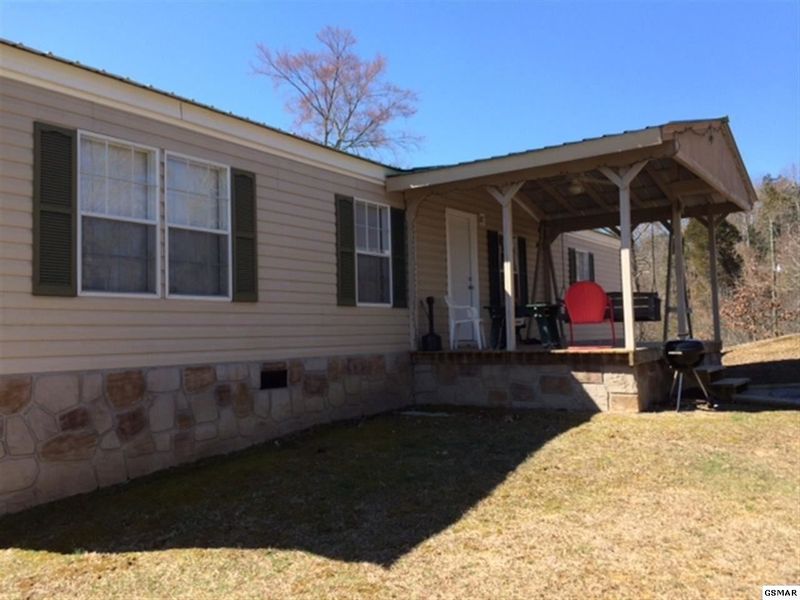 1264 Rule Hollow Rd, Sevierville, TN 37876