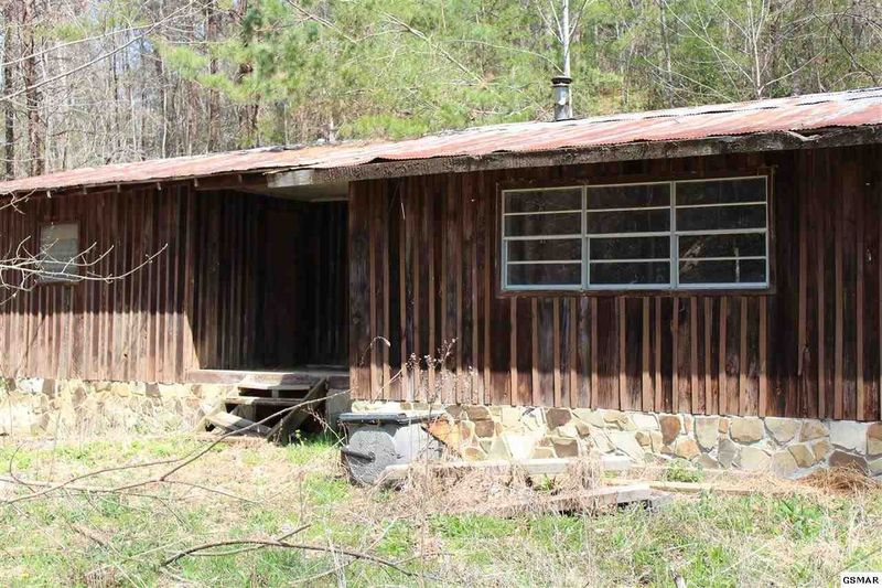 34356 Walker Ln #UNRESTRICTED, Sevierville, TN 37862