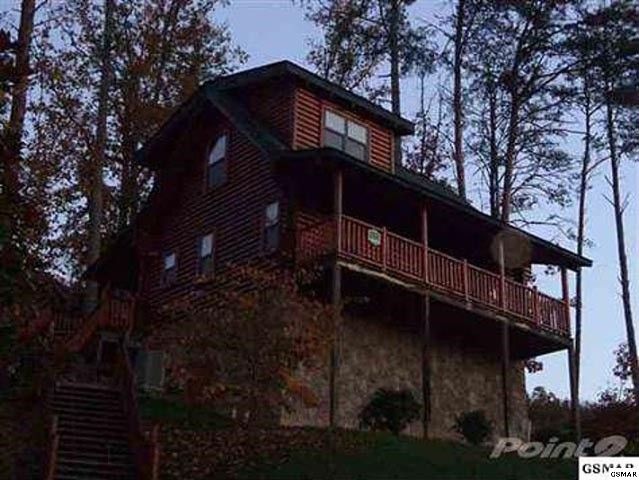 2009 Bear Creek Way, Sevierville, TN 37862