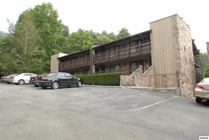 1081 Cove Rd #U524, Sevierville, TN 37876