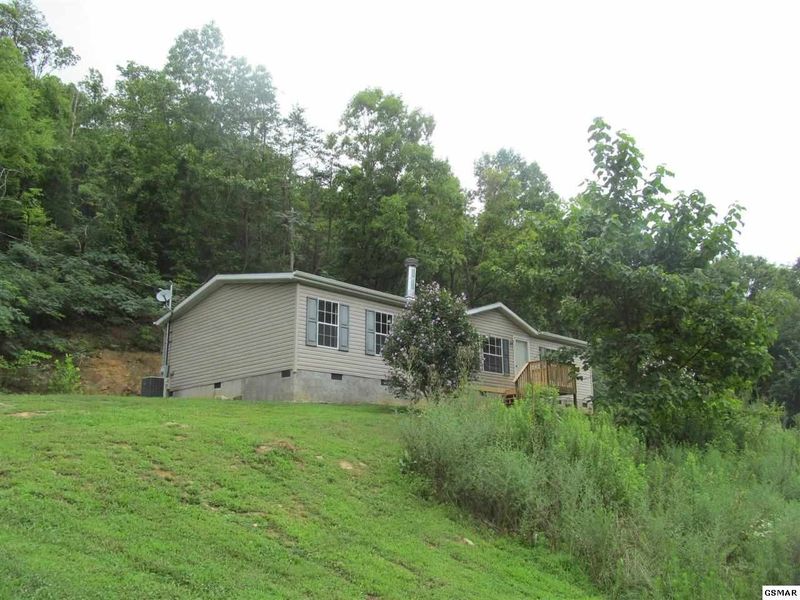 235 Dunn Hollow Rd, Sevierville, TN 37862
