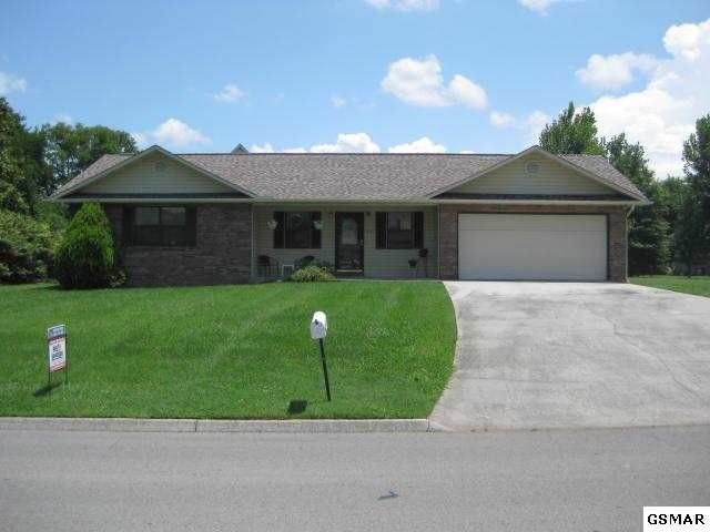 1605 Rivergate Dr, Sevierville, TN 37862