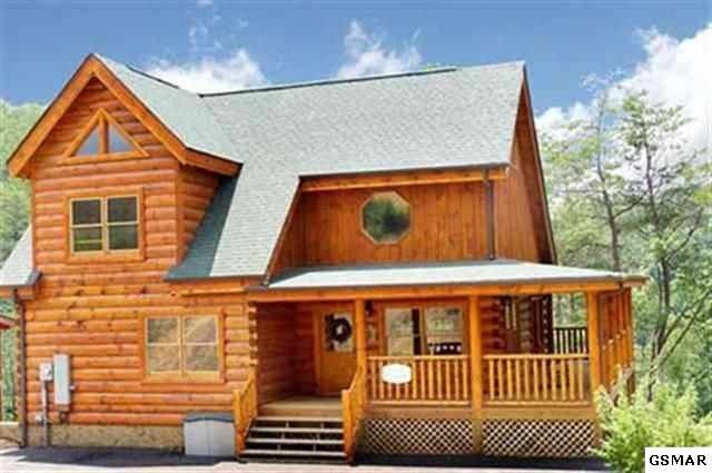 2066 Bear Haven Way, Sevierville, TN 37863