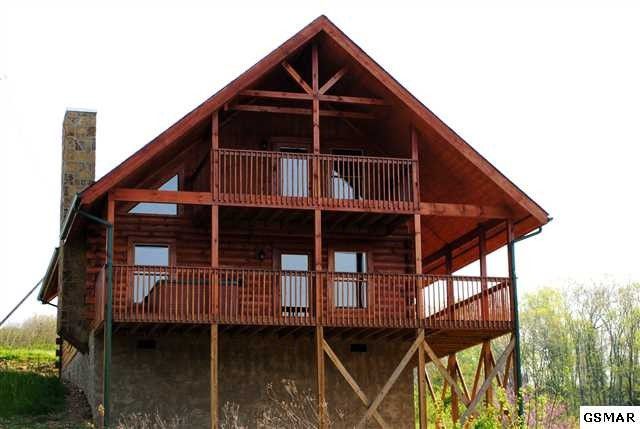 83 Wingspan Dr, Sevierville, TN 37876