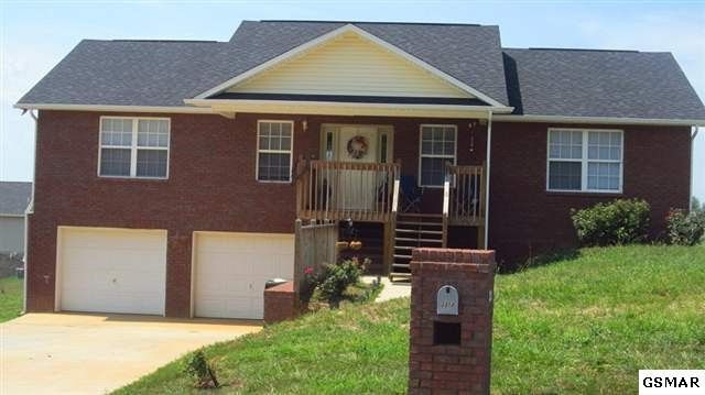 2405 Frost Valley Ct, Sevierville, TN 37862