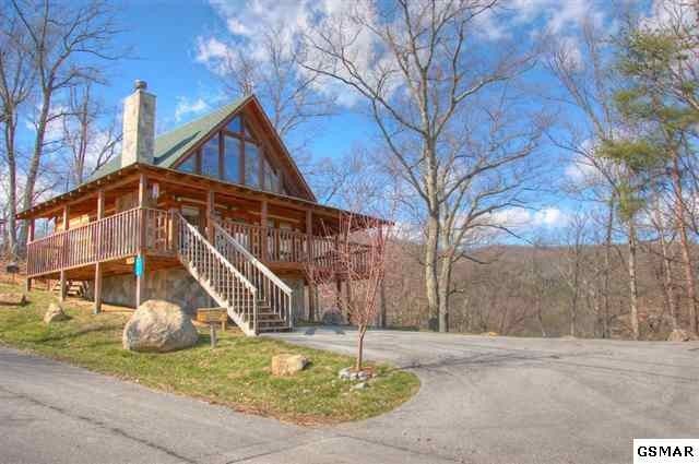 2214 Windswept View Way, Sevierville, TN 37862
