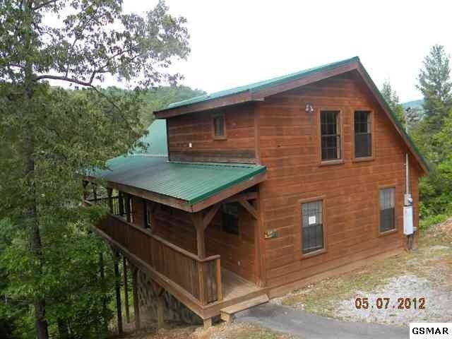 2027 Bird Ridge Rd, Sevierville, TN 37876