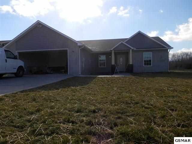1228 Avery Ln, Sevierville, TN 37862