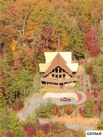 3329 Sugar Maple Loop Rd #PAULBUNYANSTREEHOUSE, Sevierville, TN 37862