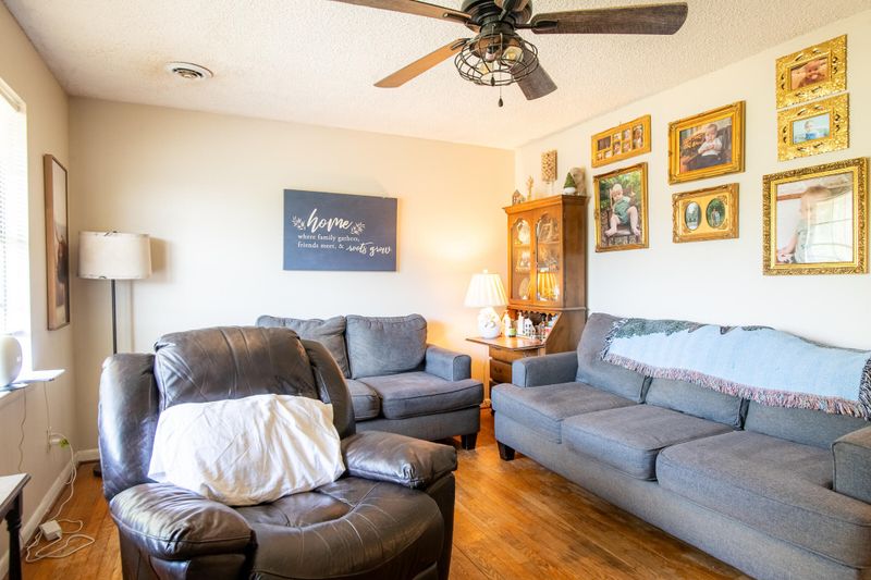 523 Cone Dr, Fort Oglethorpe, GA 30742