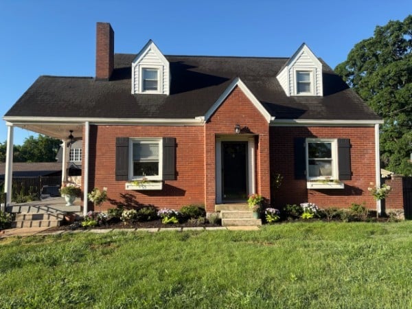 1003 Graybar Ln, Nashville, TN 37204