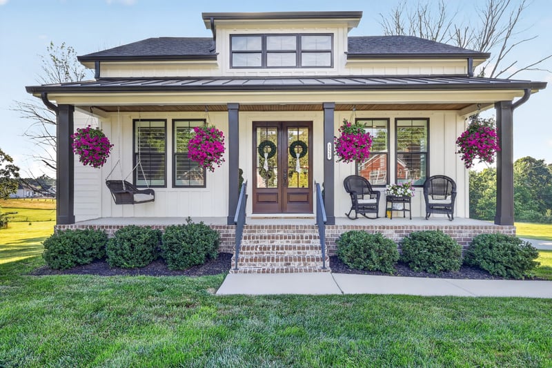 3323 Dobbins Pike, Portland, TN 37148