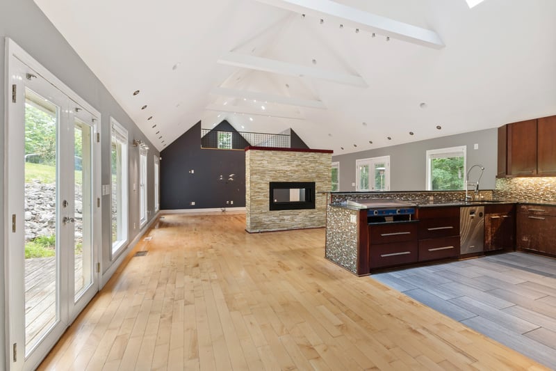 1040 Rustic Hills Dr, Ashland City, TN 37015