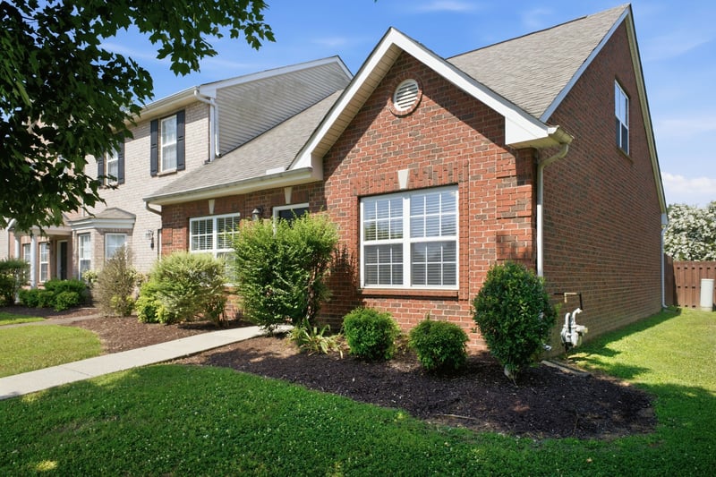 1149 Magnolia Dr, Franklin, TN 37064