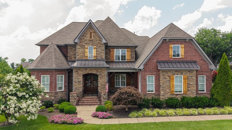1260 Potter Ln, Gallatin, TN 37066