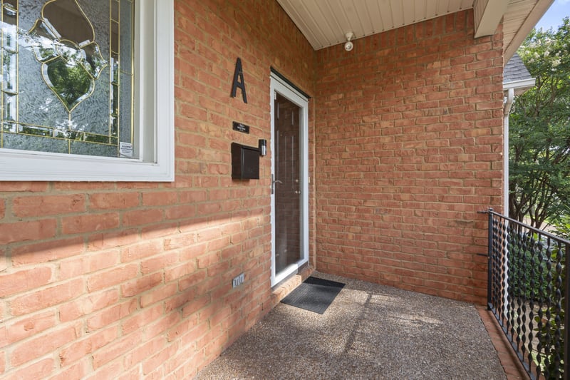 1200A Cedar Ln, Nashville, TN 37212