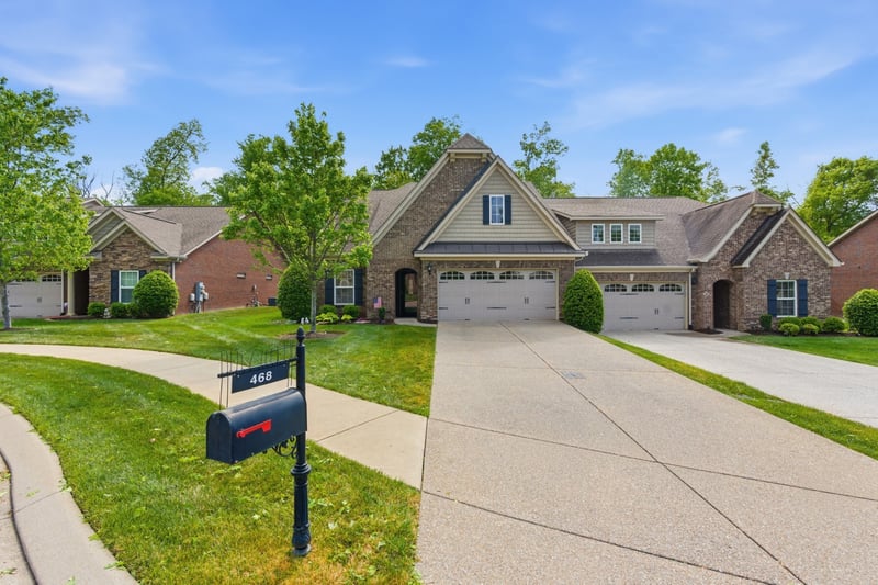 468 Stonegate Dr, Lebanon, TN 37090