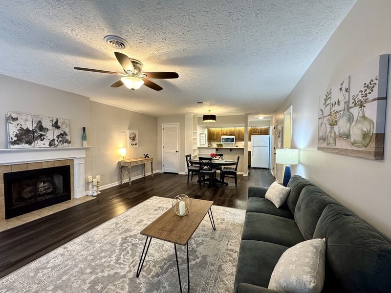 317 Village Ln W, Dickson, TN 37055