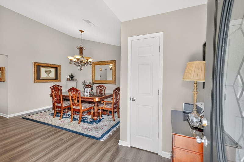 816 Lock 4 Rd #103, Gallatin, TN 37066