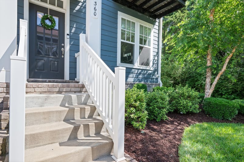 360 Kara Ln, Nolensville, TN 37135