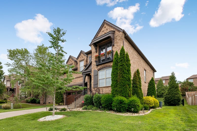 4216 Stone Hall Blvd, Hermitage, TN 37076