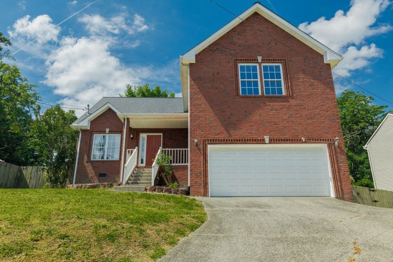 1406 Brighton Cir, Old Hickory, TN 37138