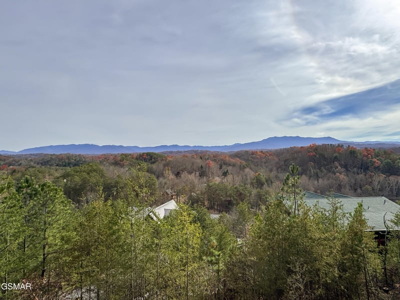 1843 Wild Briar Trl, Sevierville, TN 37876