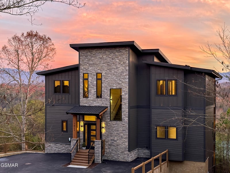 1843 Wild Briar Trl, Sevierville, TN 37876