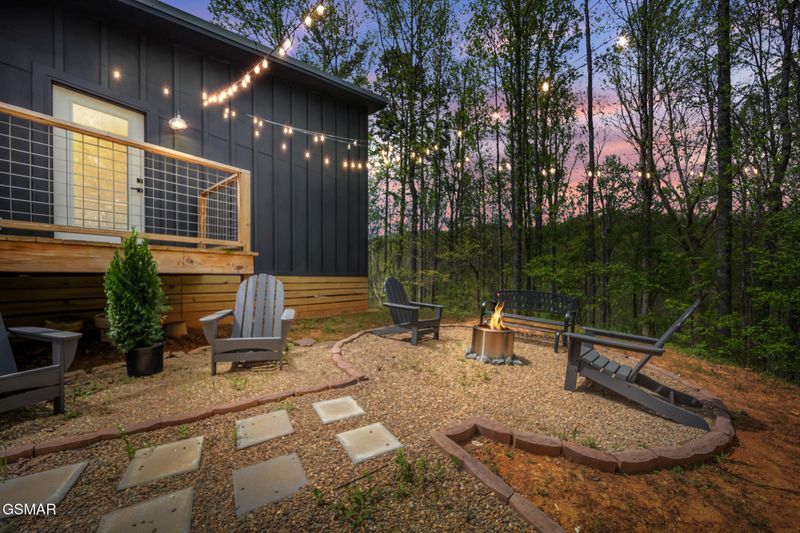 3180 Mcgill Rd, Sevierville, TN 37862