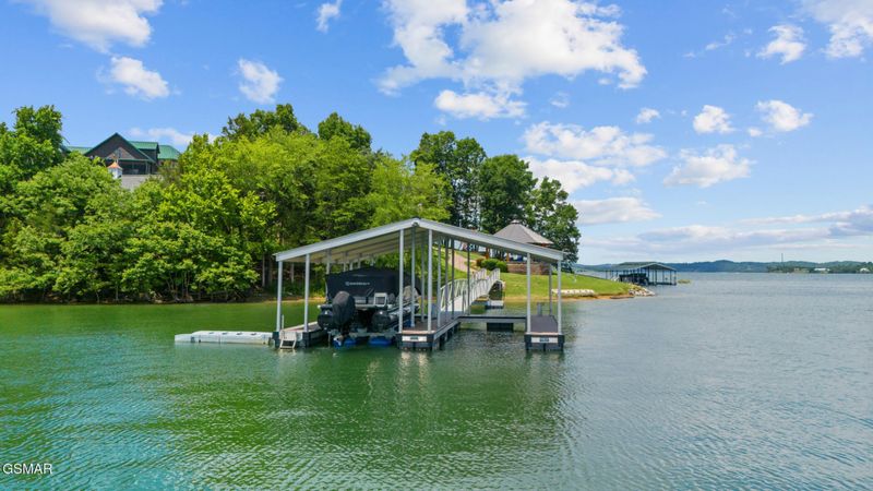 3995 Island View Way, Sevierville, TN 37876