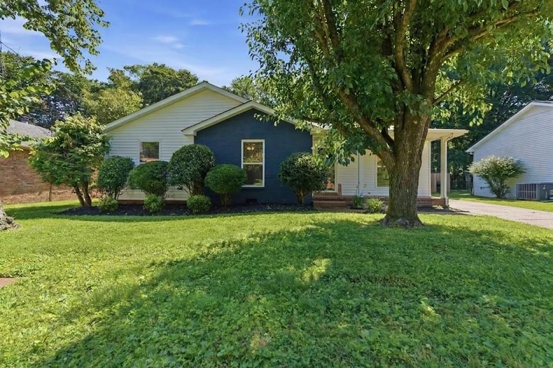 3056 Reelfoot Dr, Nashville, TN 37214